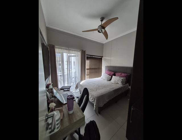 2 BEDROOM APARTMENT FOR SALE IN UMHLANGA RIDGE